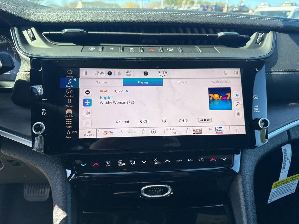 New 2026 Jeep Grand Cherokee Altitude image 12