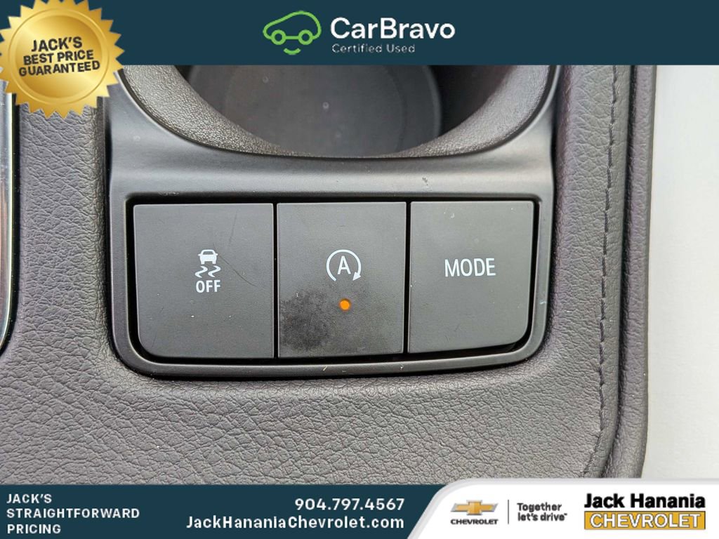 Certified 2025 Cadillac XT4 Sport FWD image 25