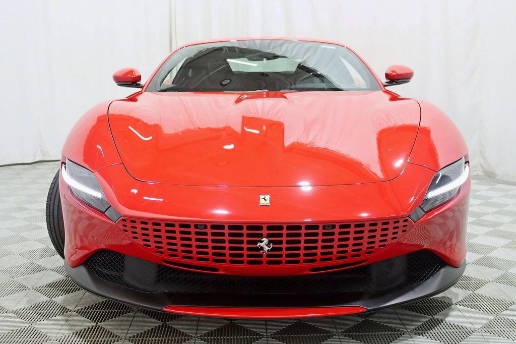 Used 2021 Ferrari Roma RWD image 9