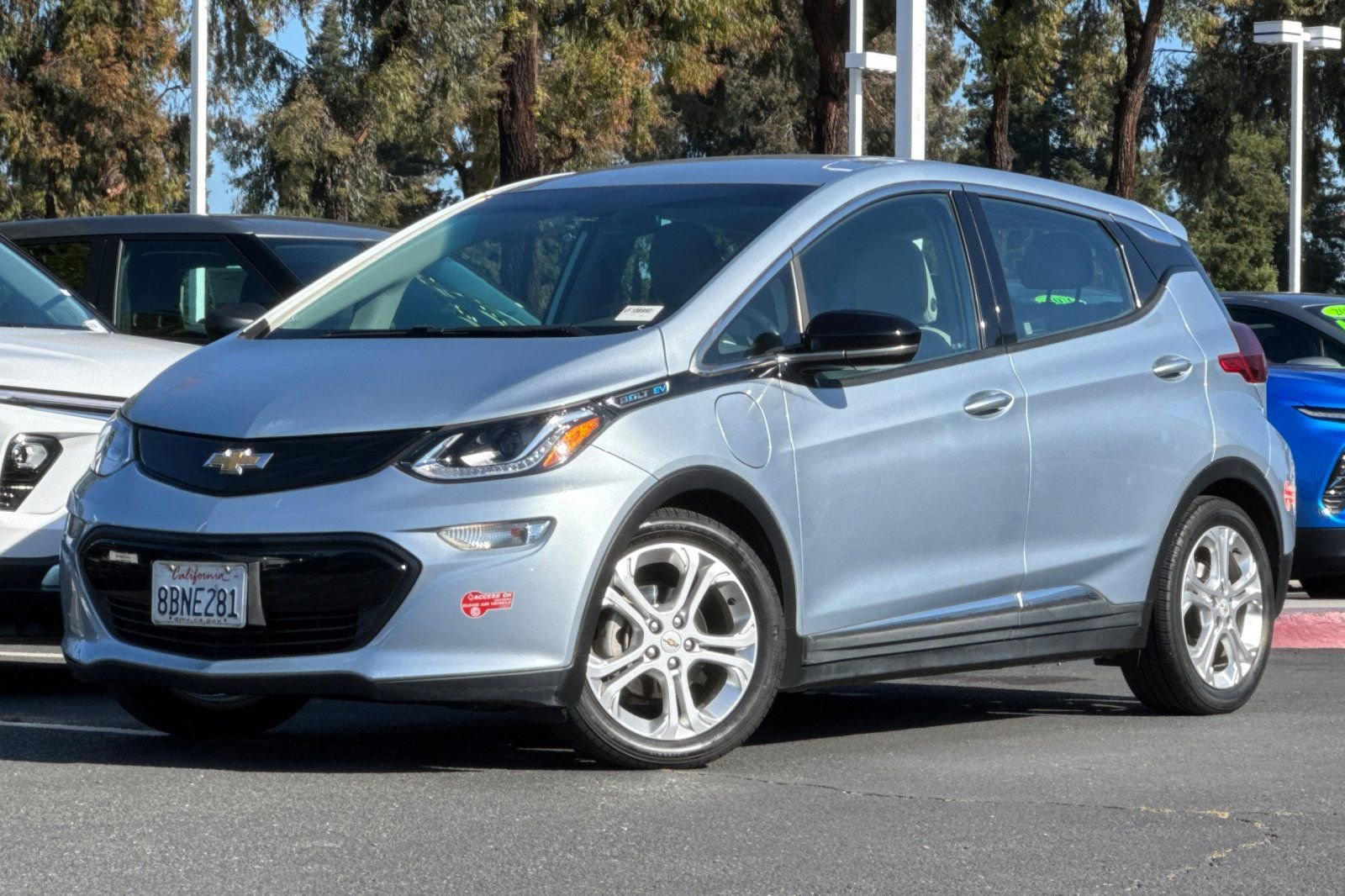 Used 2017 Chevrolet Bolt LT FWD image 9