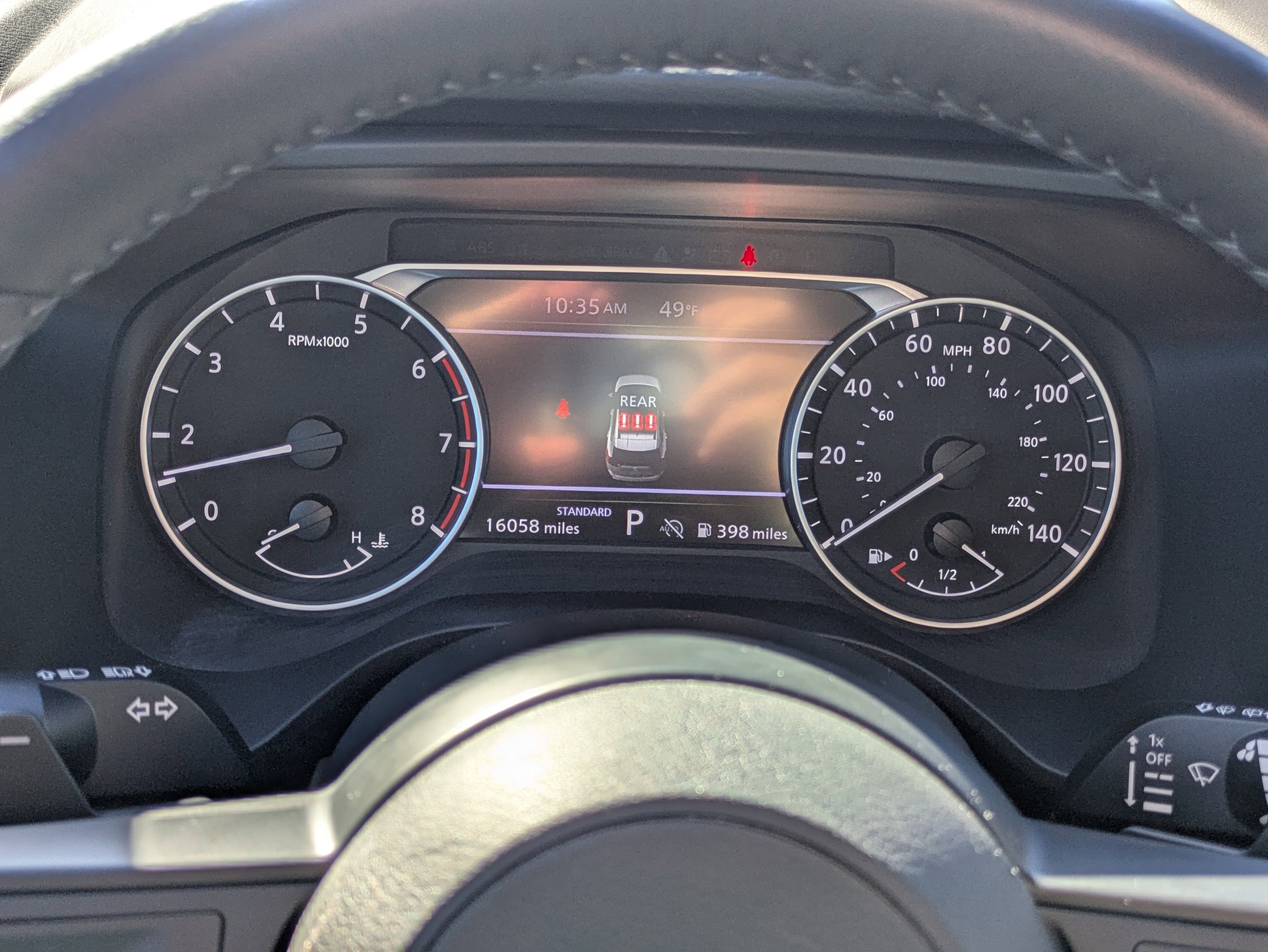 Used 2024 Nissan Rogue SV w/ SV Premium Package image 16