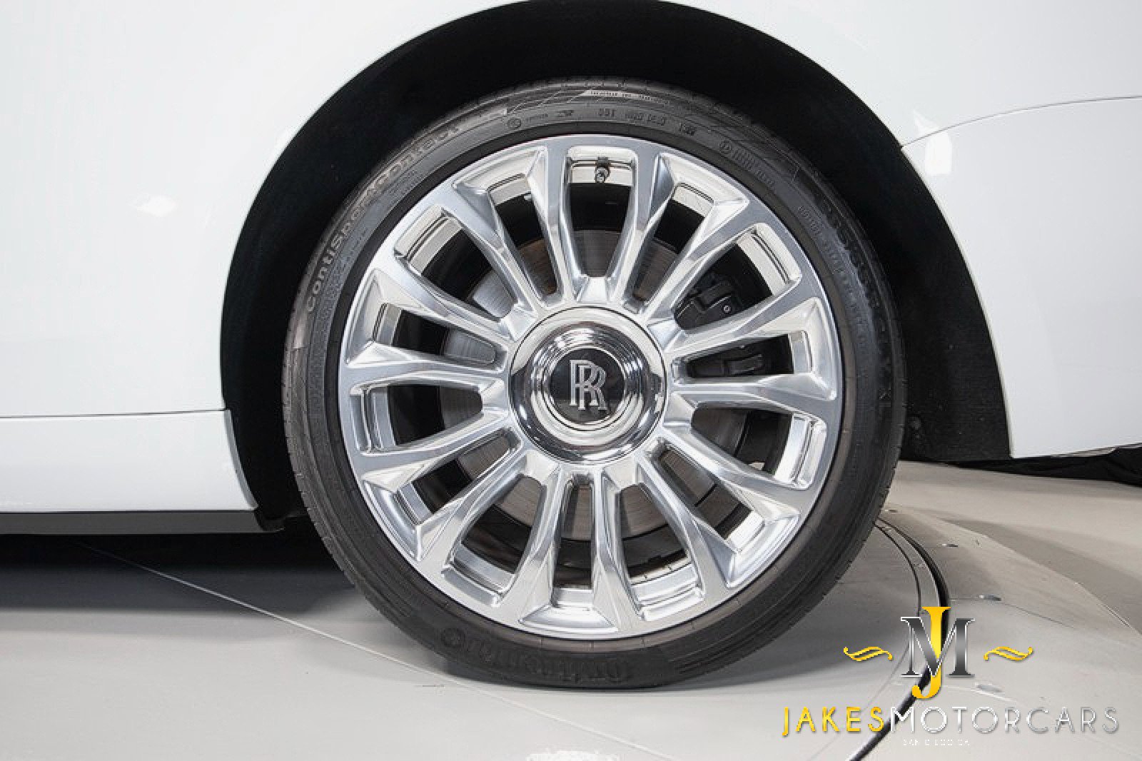 Used 2020 Rolls-Royce Dawn RWD image 61