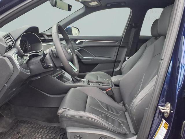 Used 2025 Audi Q3 2.0T Premium w/ Convenience Package AWD/4WD image 7