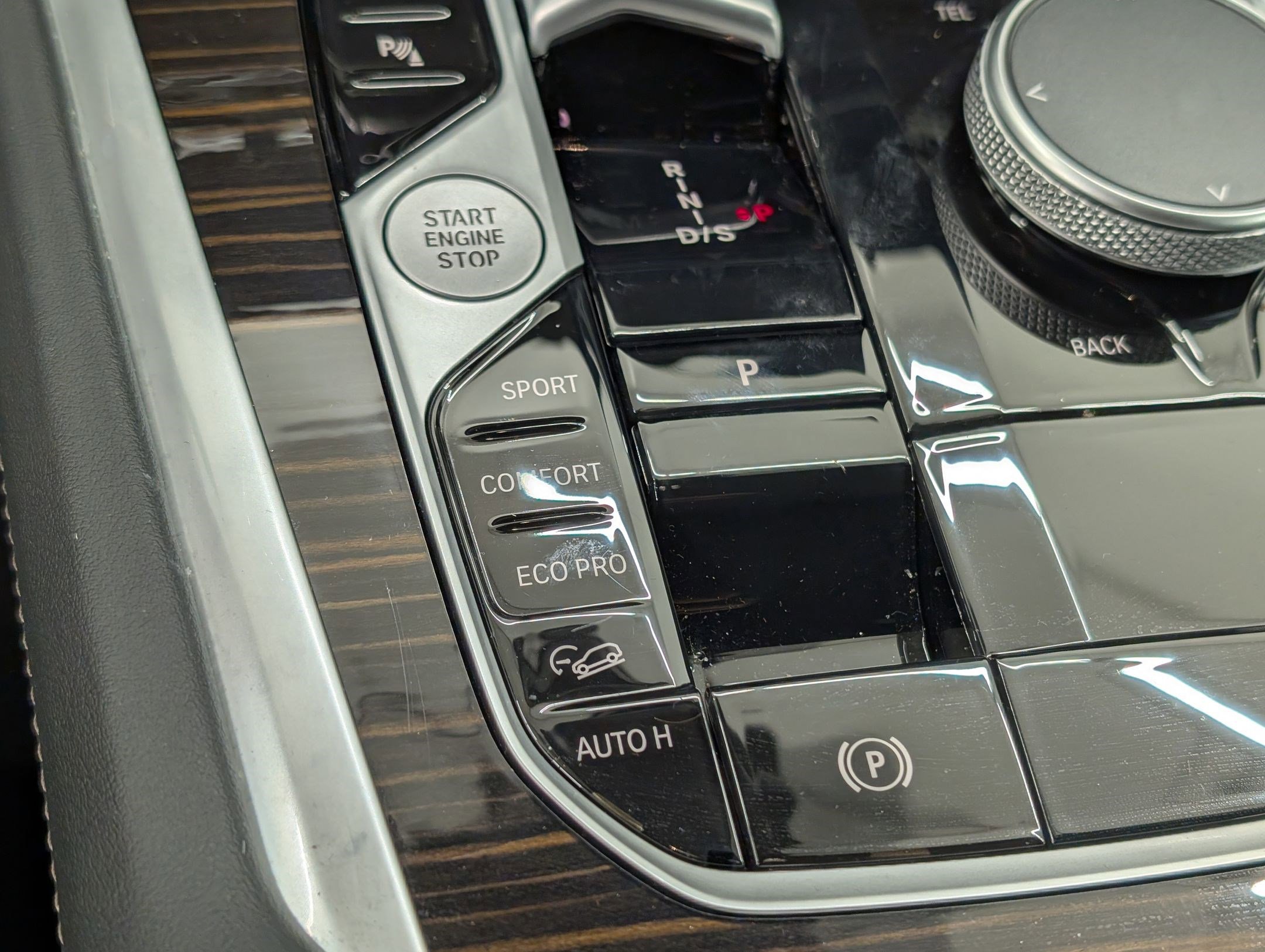 Certified 2026 BMW X6 xDrive40i image 26