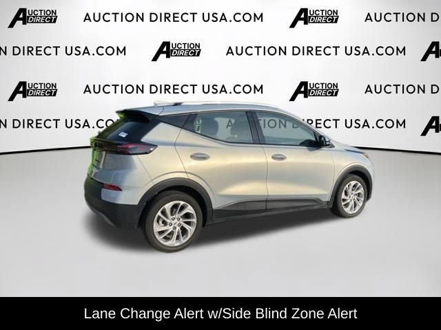 Used 2023 Chevrolet Bolt EUV LT w/ Driver Confidence Package FWD image 8