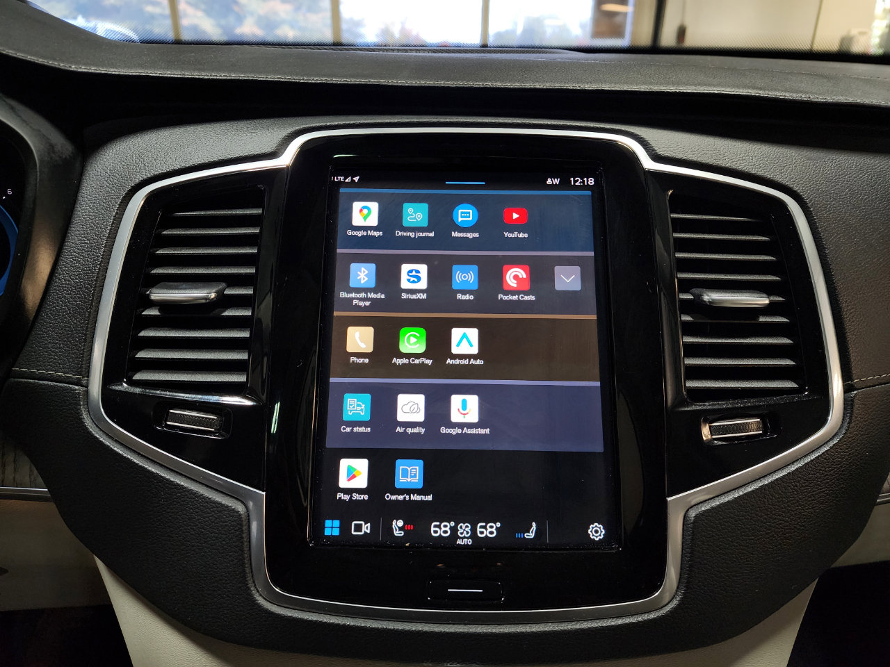 Used 2023 Volvo XC90 B6 Ultimate w/ Protection Package Premier image 40