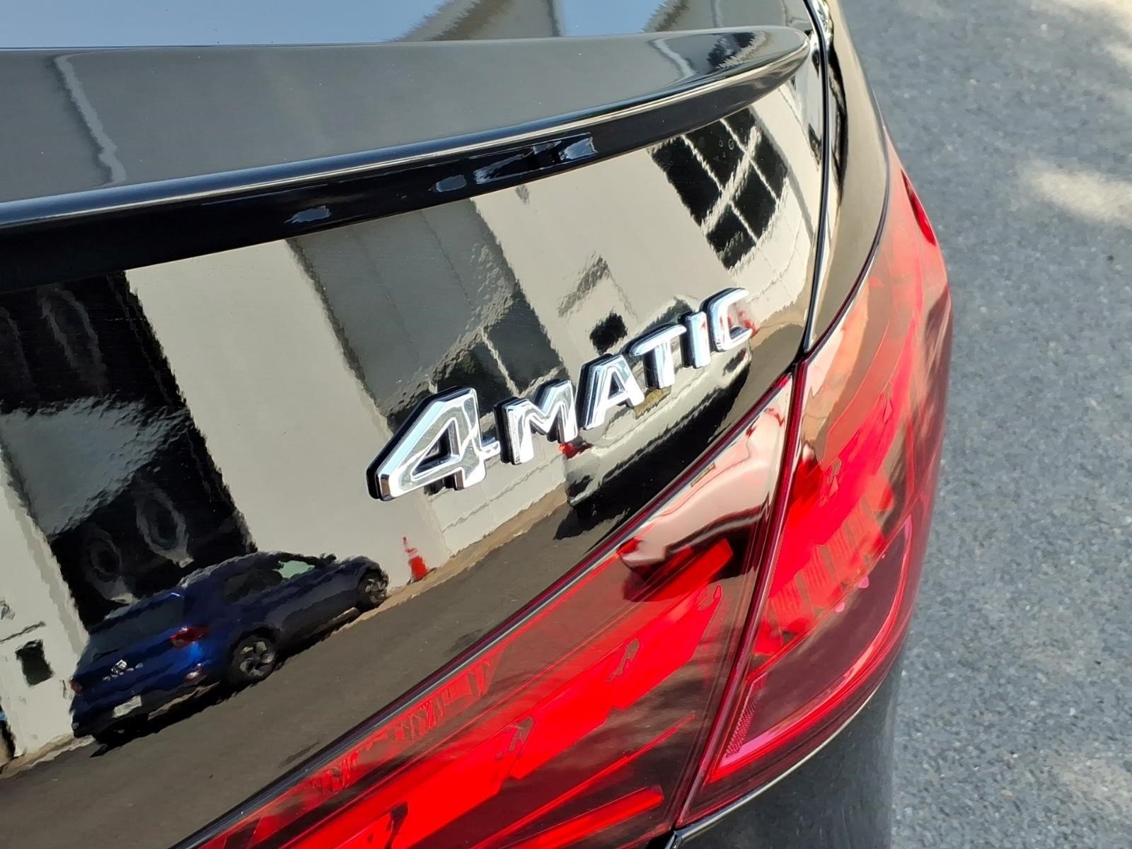 Certified 2022 Mercedes-Benz C 300 4MATIC Sedan image 25