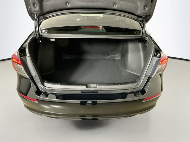 Certified 2025 Honda Civic LX image 29