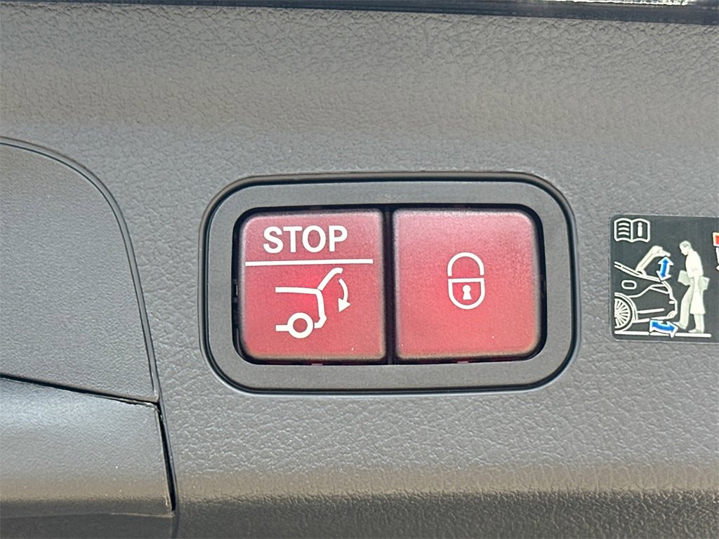 New 2025 Mercedes-Benz GLE 450 GLE 450 image 22