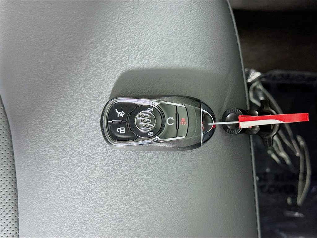 Used 2019 Buick Envision Essence image 40