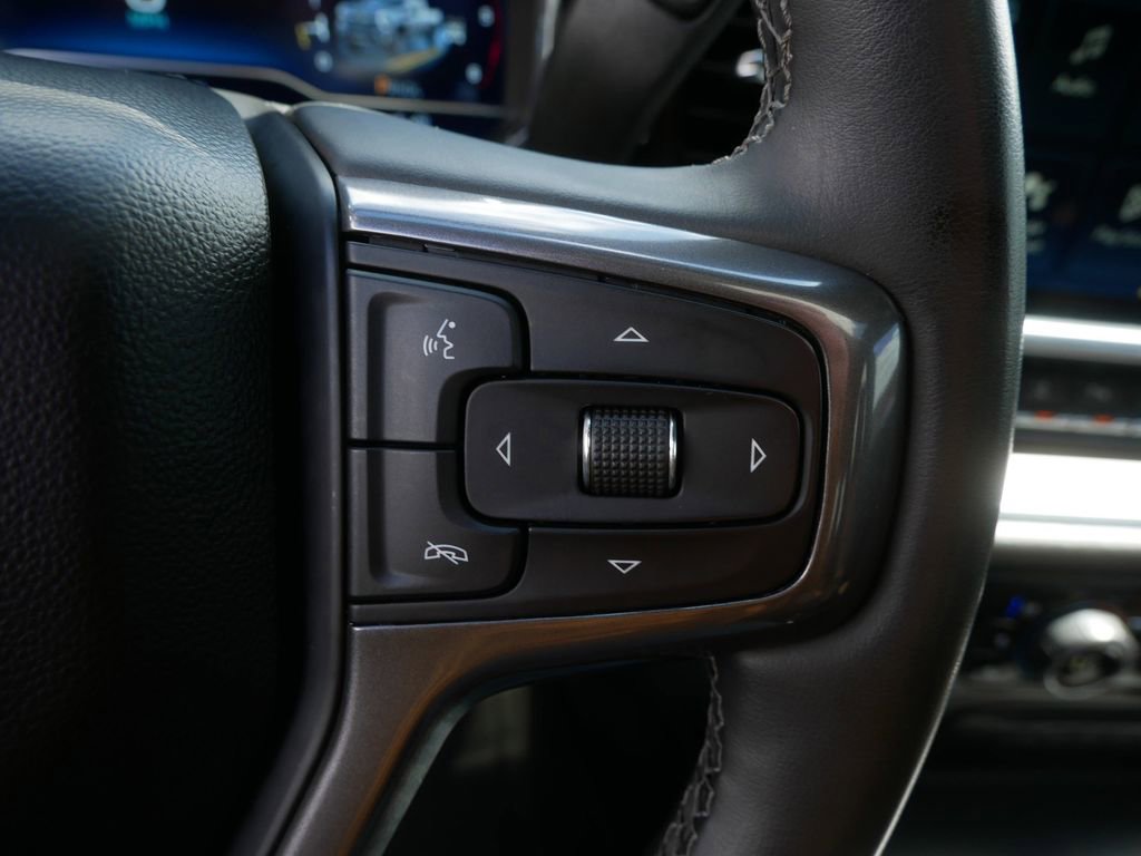 Used 2024 Chevrolet Silverado 3500 High Country w/ High Country Premium Package AWD/4WD image 25
