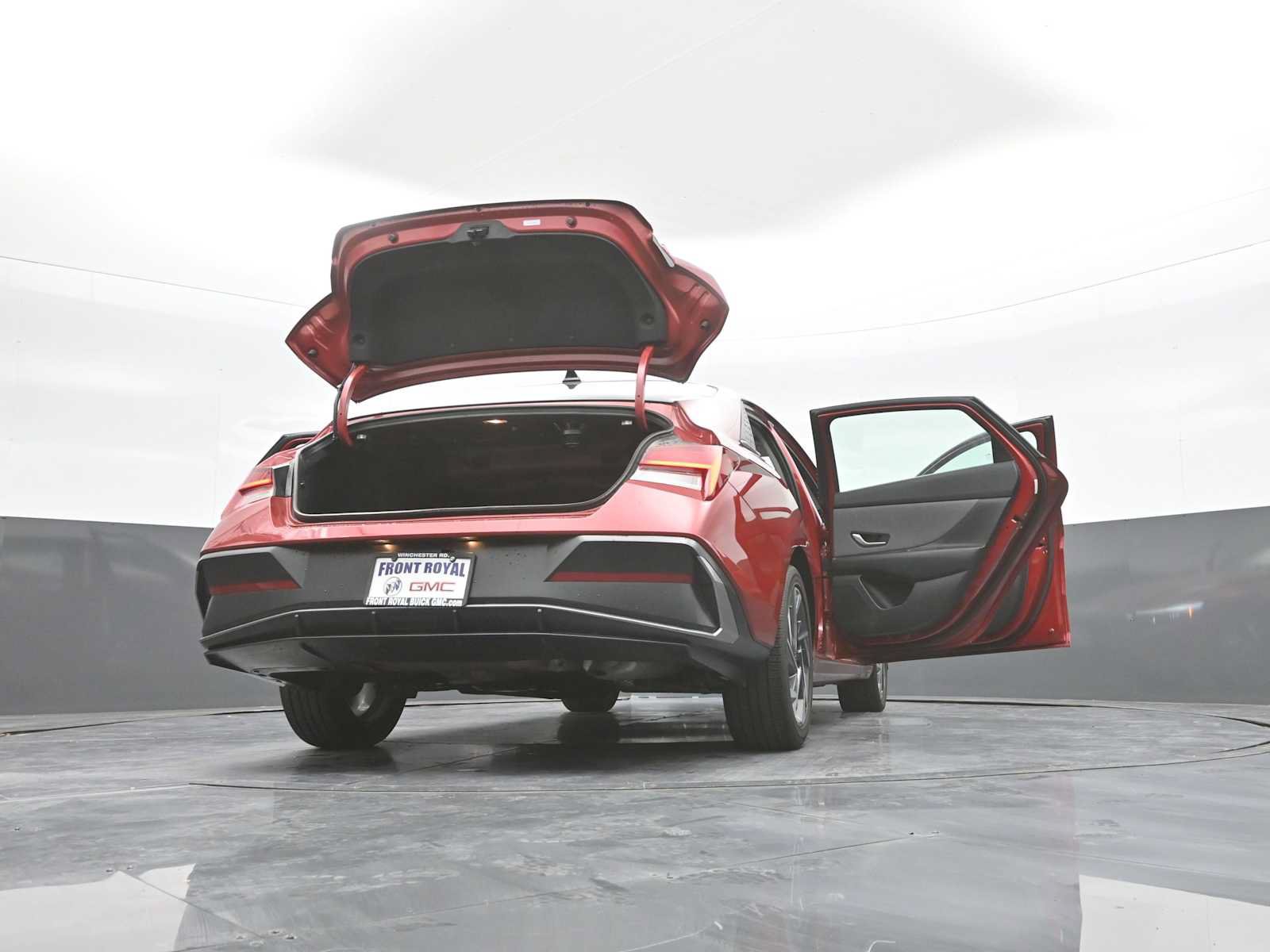Used 2025 Hyundai Elantra Limited FWD image 55