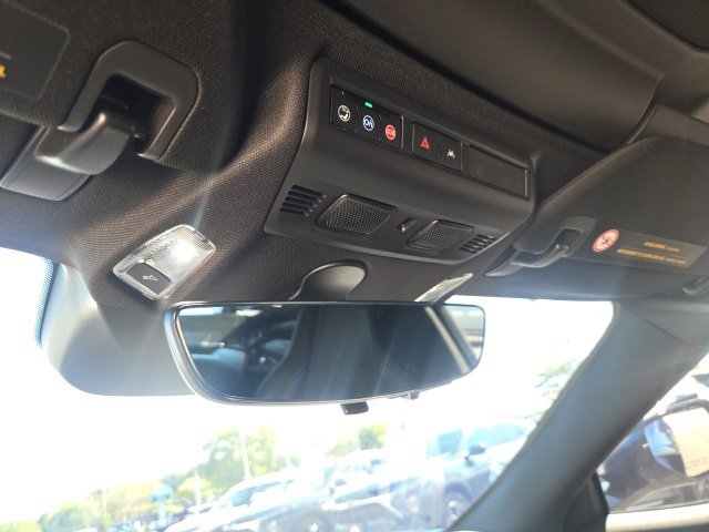 Used 2025 Chevrolet Corvette Stingray Coupe w/ 1LT image 20