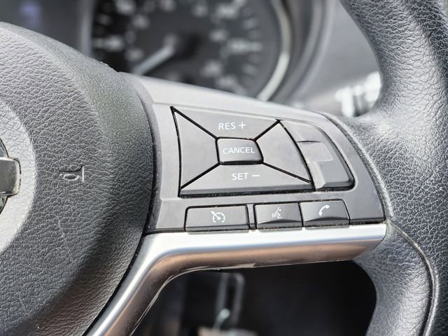 Certified 2018 Nissan Rogue S image 18