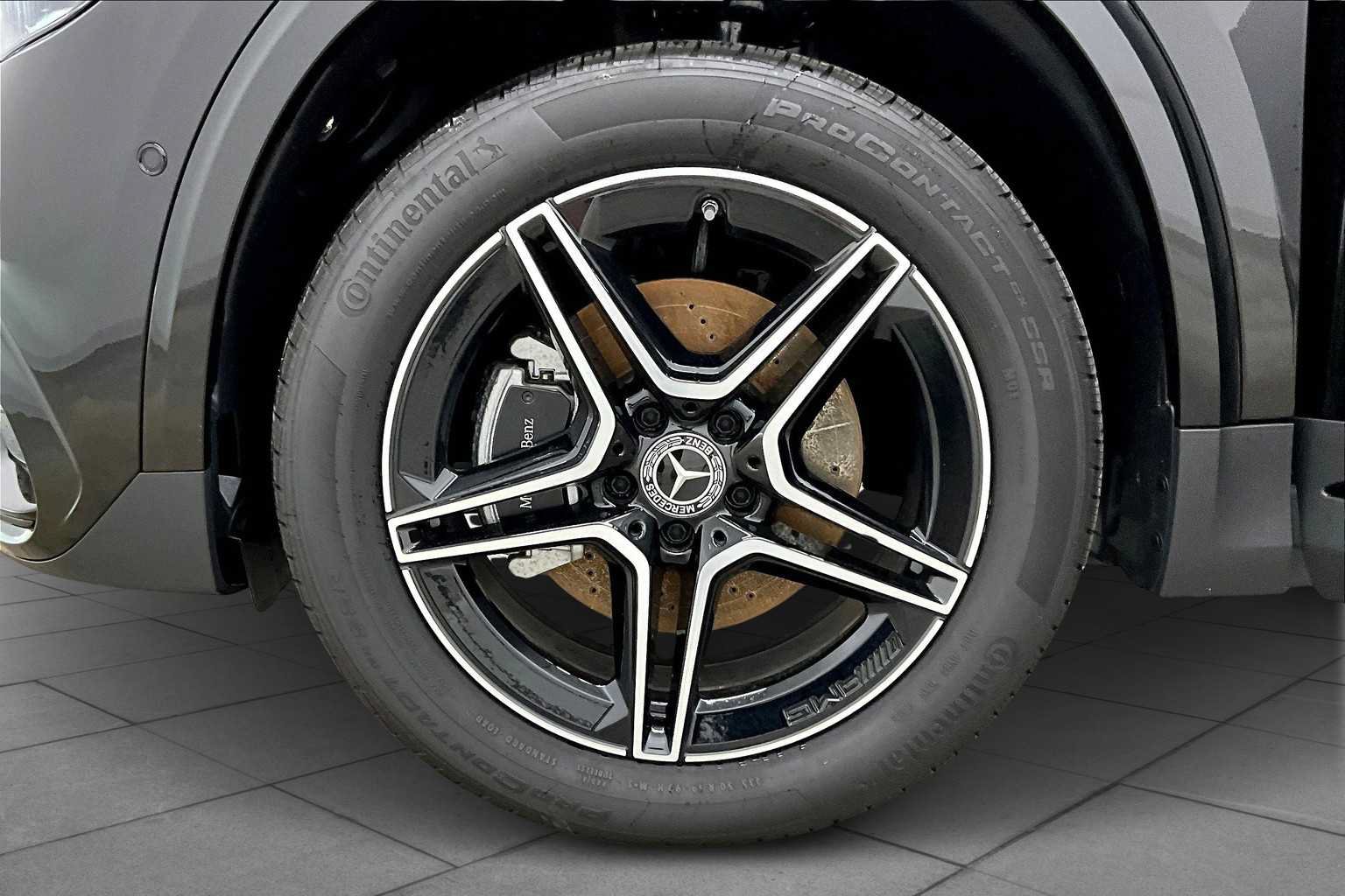 New 2025 Mercedes-Benz GLA 250 image 11