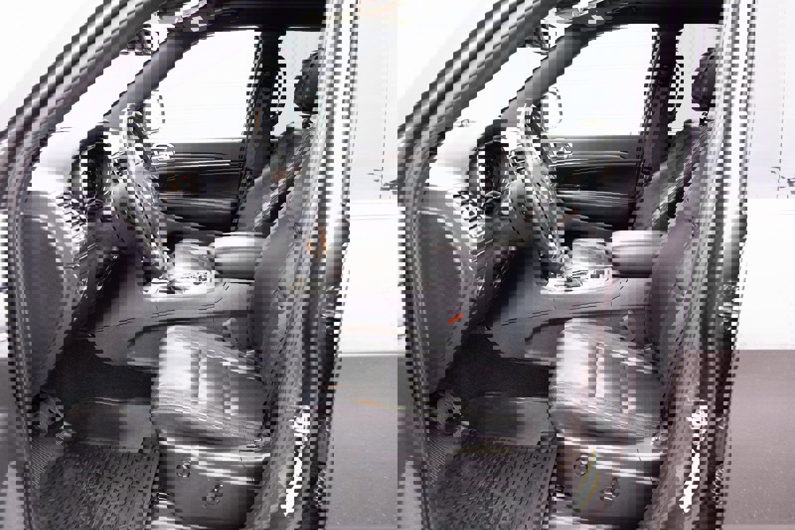 Used 2019 Jeep Grand Cherokee Limited w/ Luxury Group II image 13