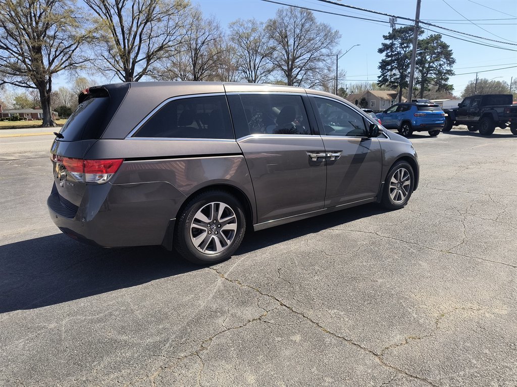 Used 2014 Honda Odyssey Touring image 5