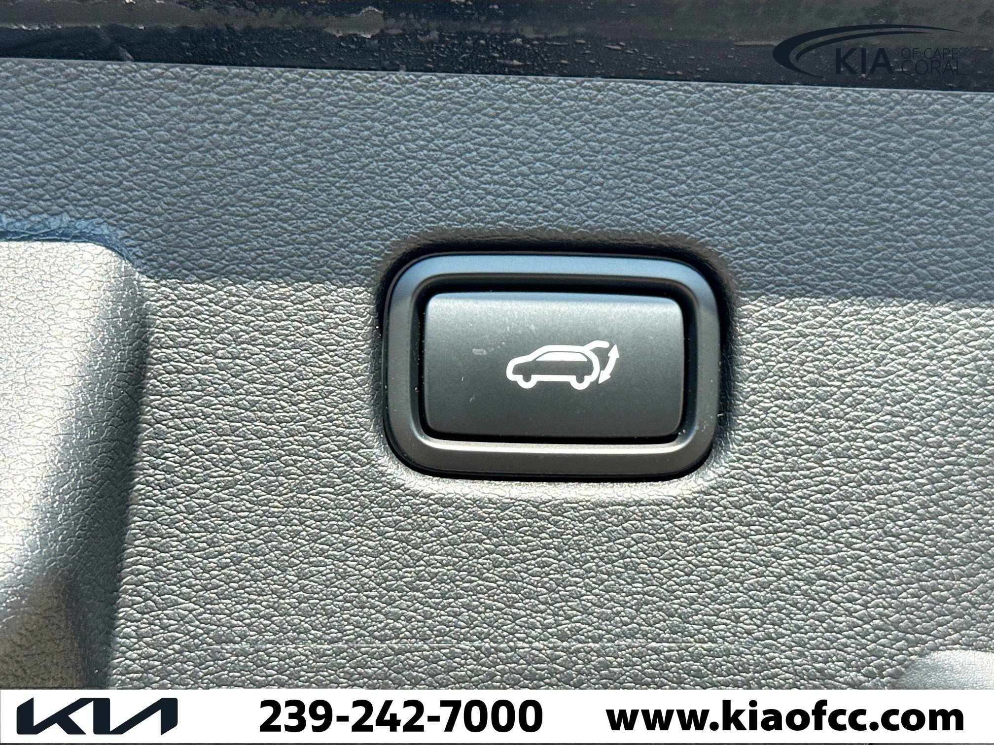 New 2026 Kia Sportage EX image 12