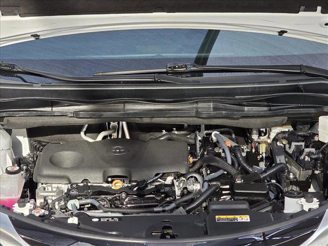 Used 2023 Toyota Sienna XSE image 26