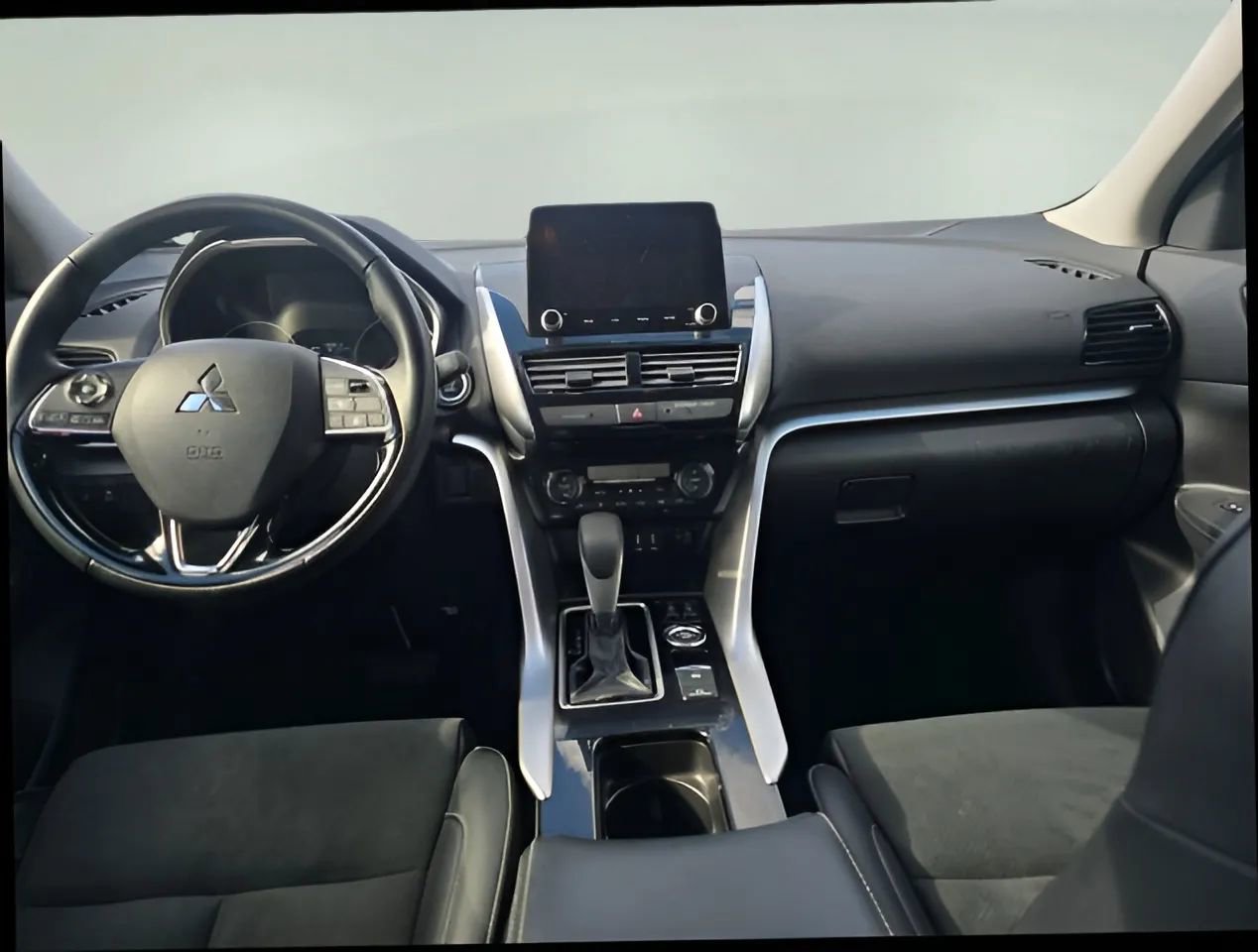 Used 2024 Mitsubishi Eclipse Cross SEL image 13