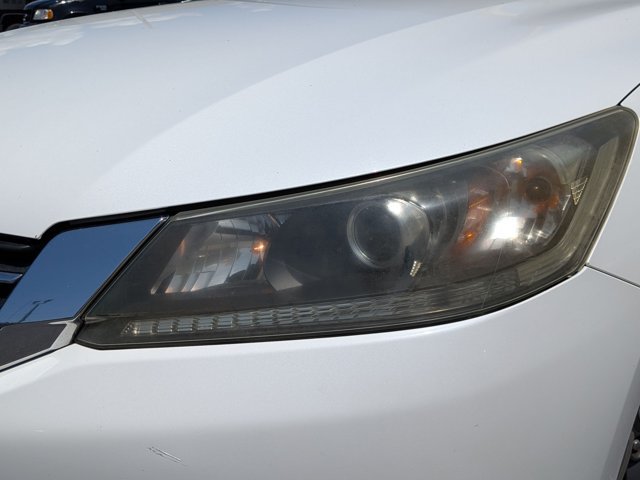Used 2014 Honda Accord Sport image 2