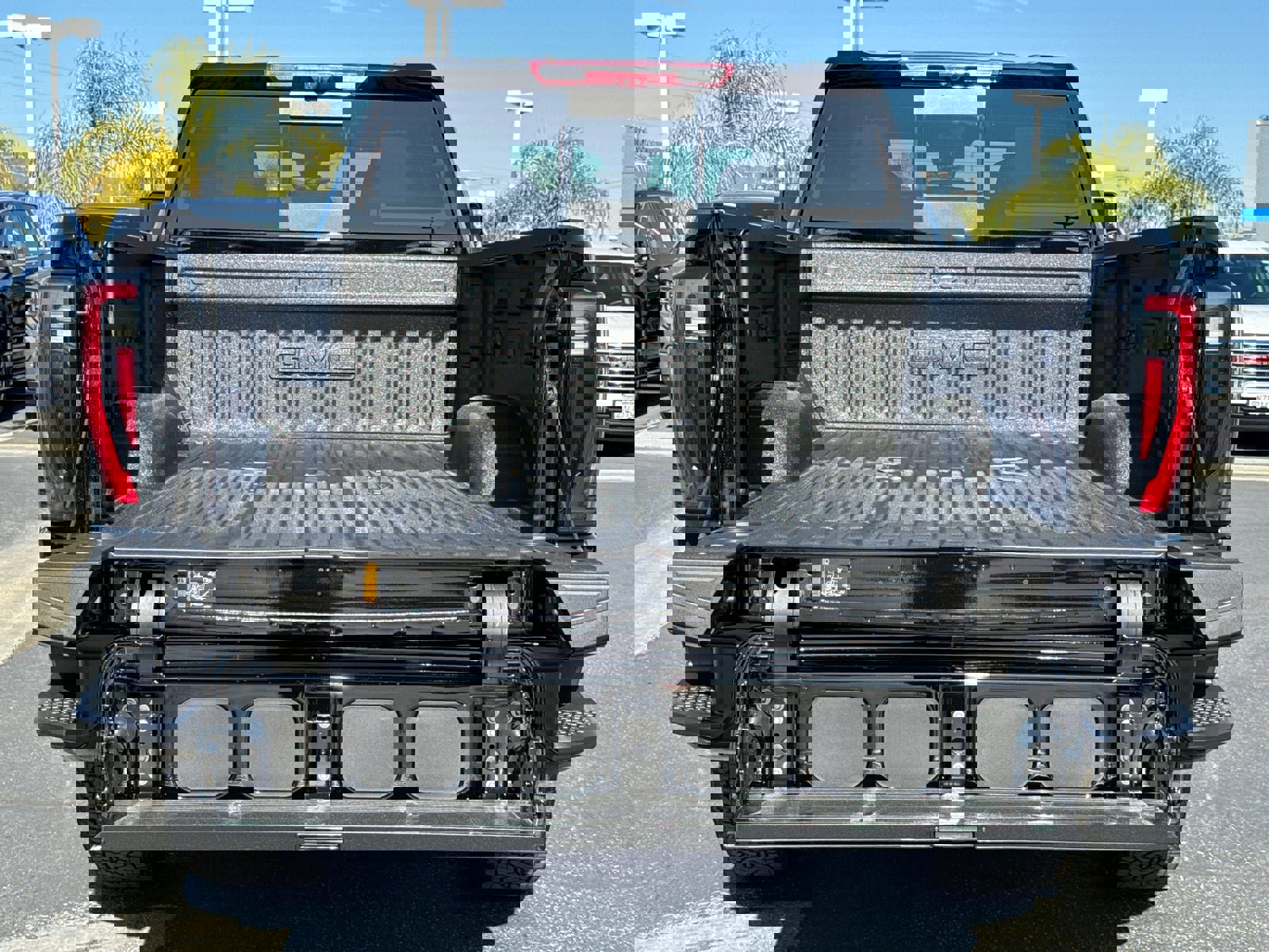 New 2025 GMC Sierra 2500 AT4 w/ AT4 Premium Plus Package image 11