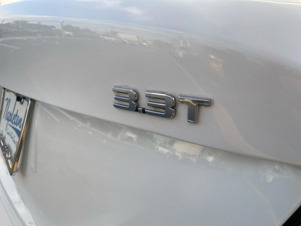 Used 2020 Genesis G70 3.3T w/ Sport Package RWD image 29