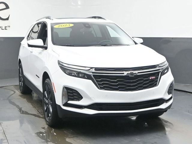 Used 2023 Chevrolet Equinox RS w/ RS Leather Package image 50