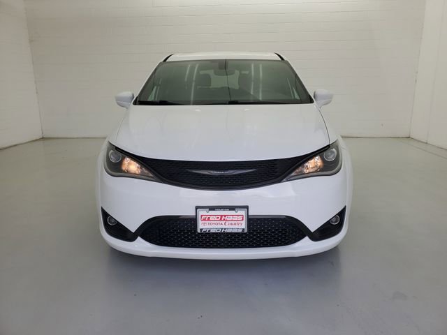 Used 2018 Chrysler Pacifica Touring Plus w/ S Appearance Package image 3