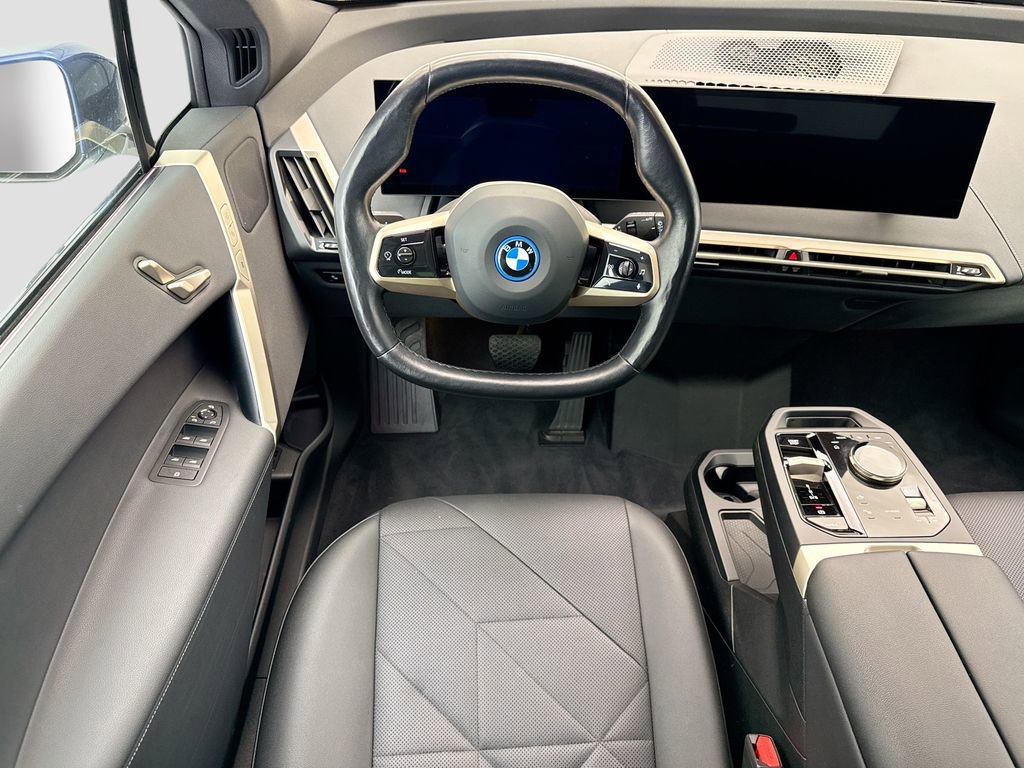 Certified 2023 BMW iX xDrive50 w/ Sport Package AWD/4WD image 10