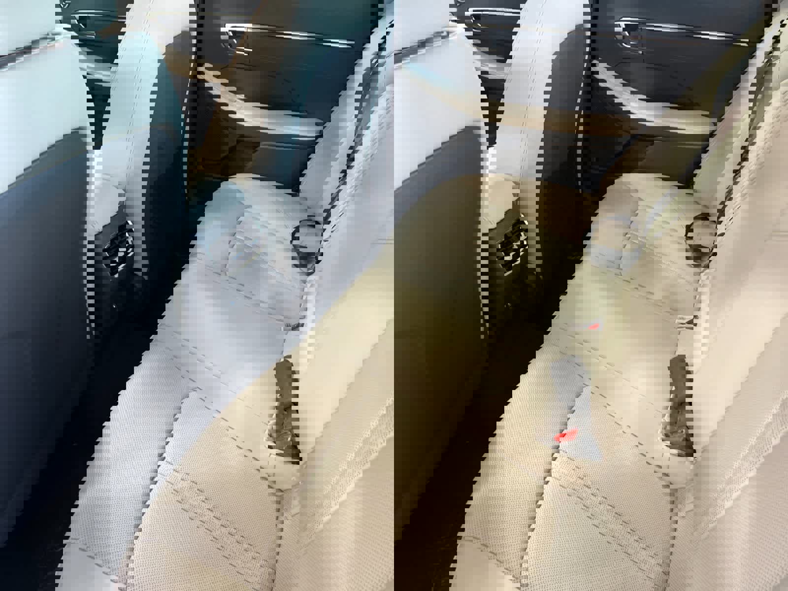 New 2025 Hyundai Sonata Limited image 4