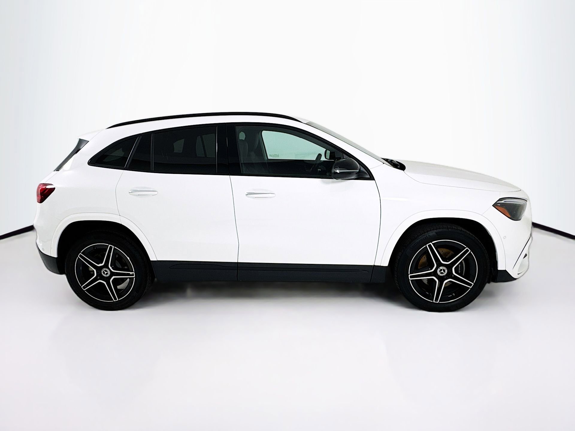Used 2025 Mercedes-Benz GLA 250 image 9