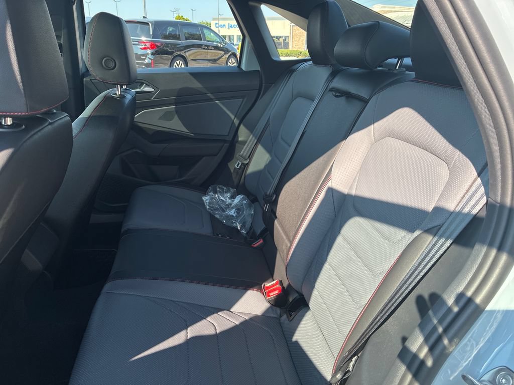 New 2027 Volkswagen Jetta GLI Autobahn FWD image 19