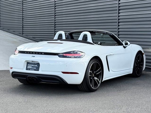 Used 2024 Porsche 718 Boxster RWD image 39