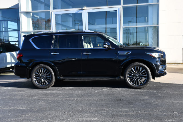 Used 2022 INFINITI QX80 Premium Select w/ Cargo Package AWD/4WD image 8