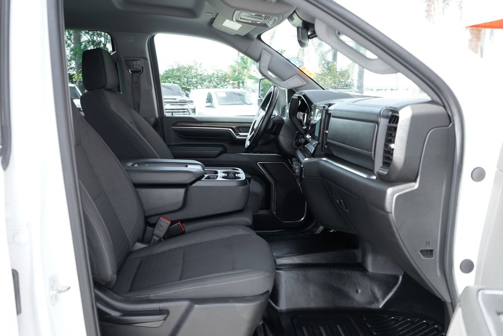 Used 2024 Chevrolet Silverado 3500 LT w/ Convenience Package AWD/4WD image 36