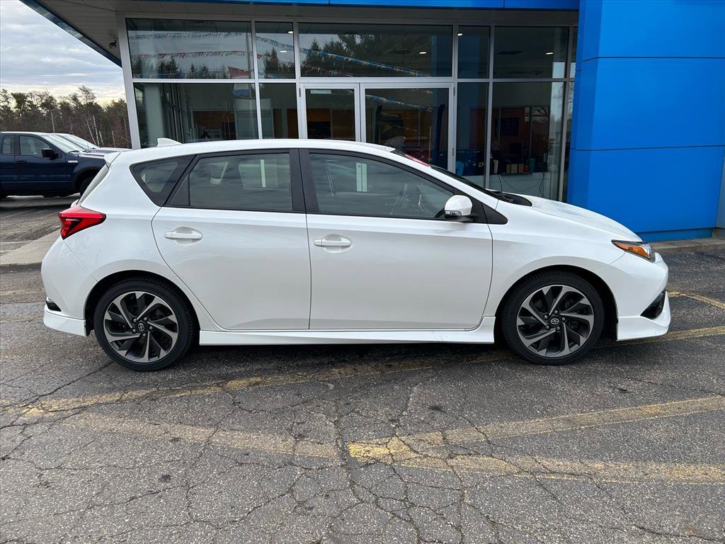 Used 2016 Scion iM image 5