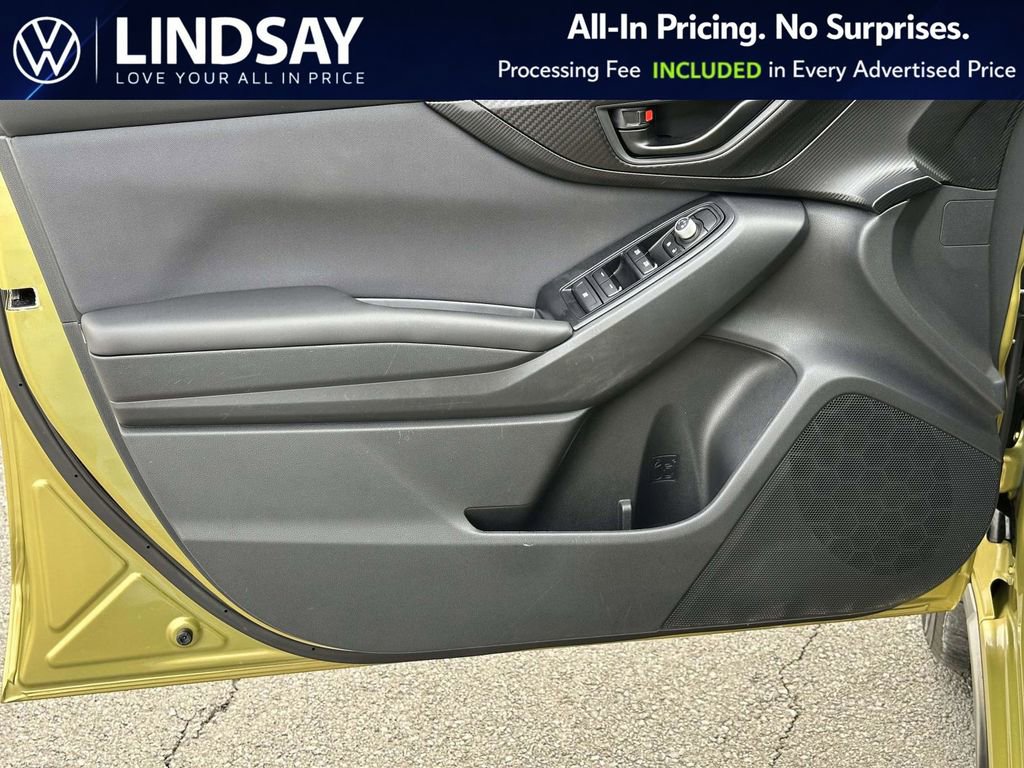 Used 2022 Subaru Crosstrek 2.0i Premium w/ Moonroof Package image 9