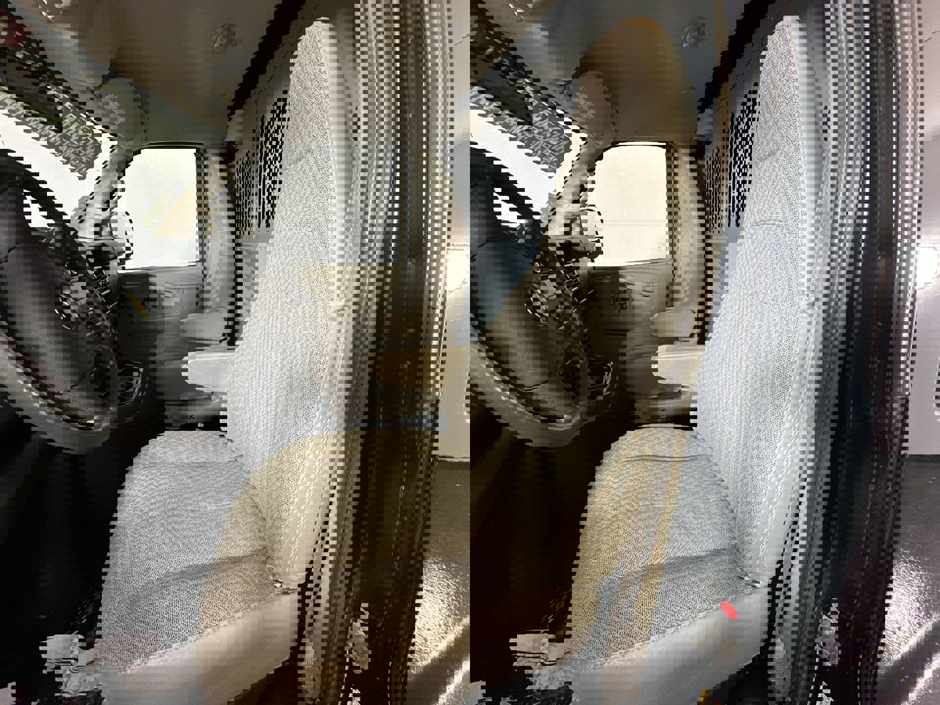 Used 2020 Chevrolet Express 3500 image 15