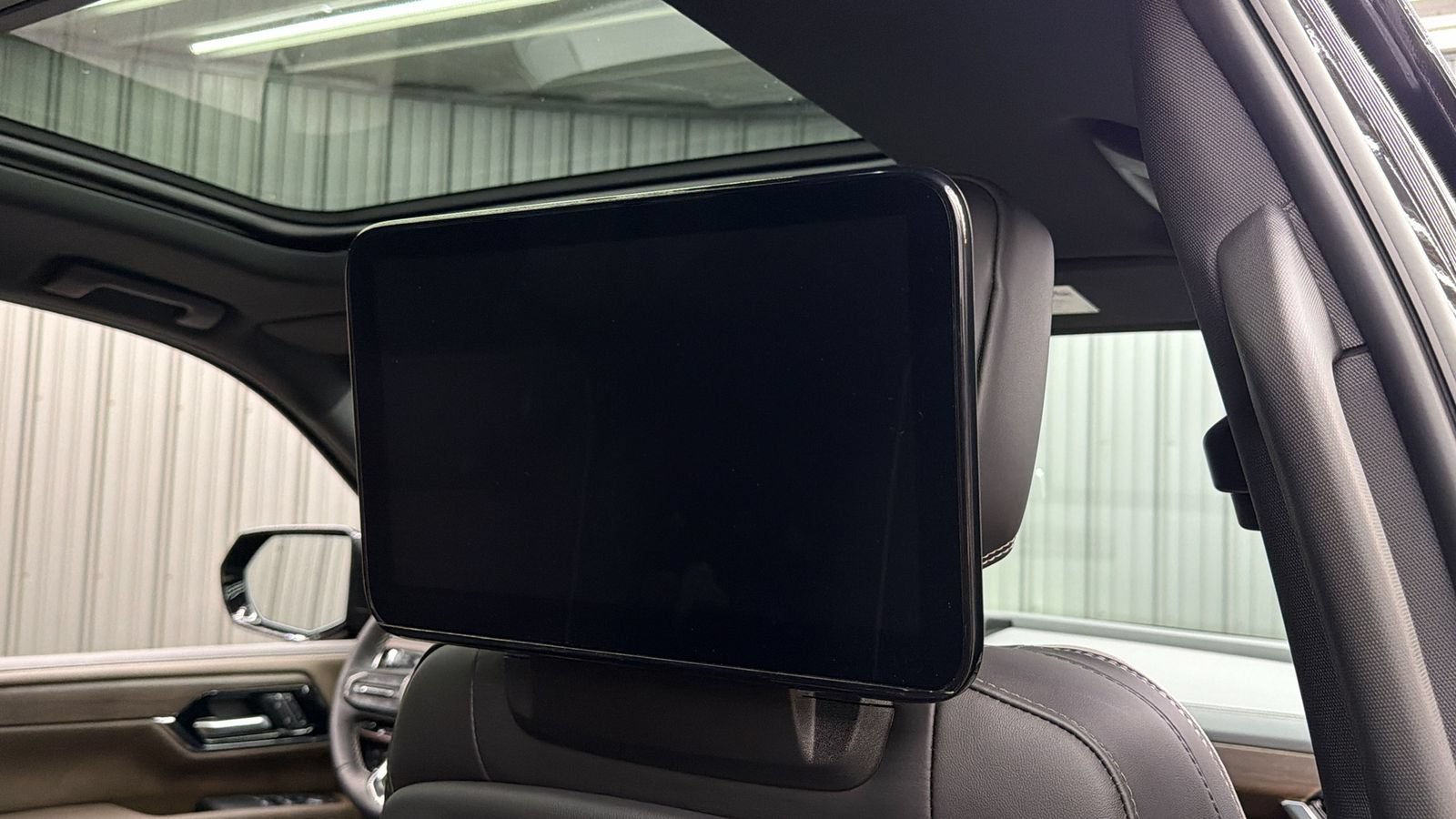 Used 2026 GMC Yukon XL Denali Ultimate w/ LPO, Floor Liner Package AWD/4WD image 40