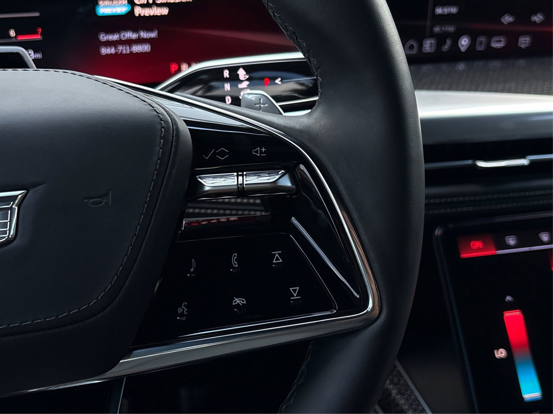 Used 2025 Cadillac Escalade V image 30