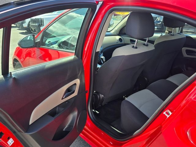 Used 2016 Chevrolet Cruze LS image 16