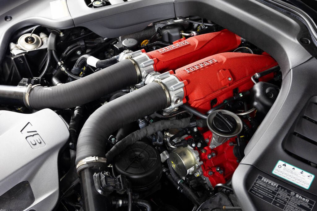 Certified 2019 Ferrari GTC4Lusso T RWD image 67