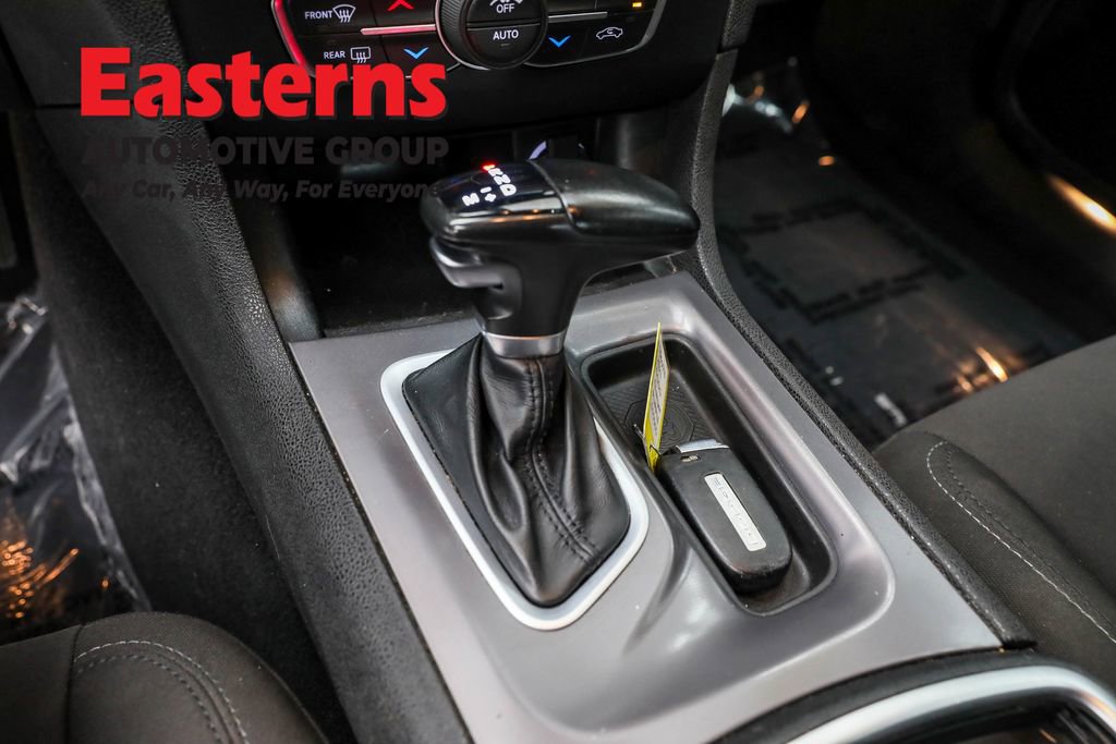 Used 2023 Dodge Charger GT image 13