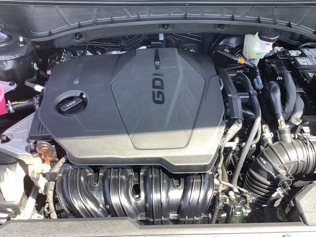 Certified 2025 Hyundai Tucson SE FWD image 16