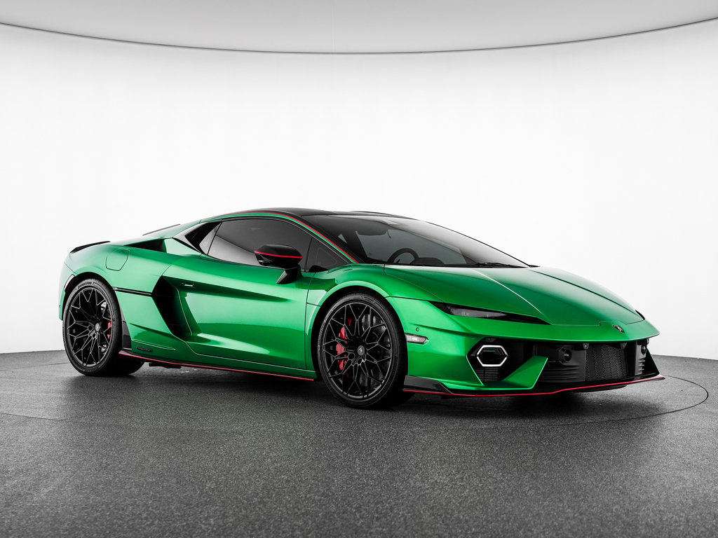 Used 2026 Lamborghini Temerario AWD/4WD image 8