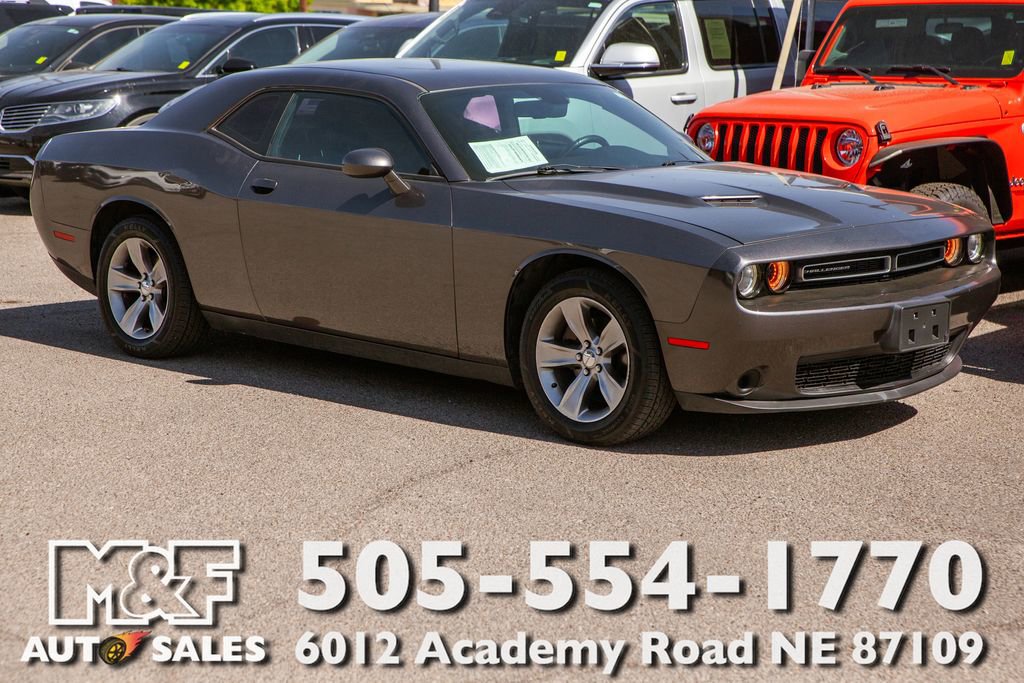 Used 2017 Dodge Challenger SXT
