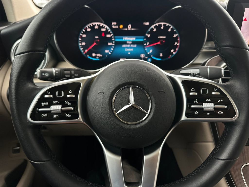 Used 2022 Mercedes-Benz GLC 300 image 23