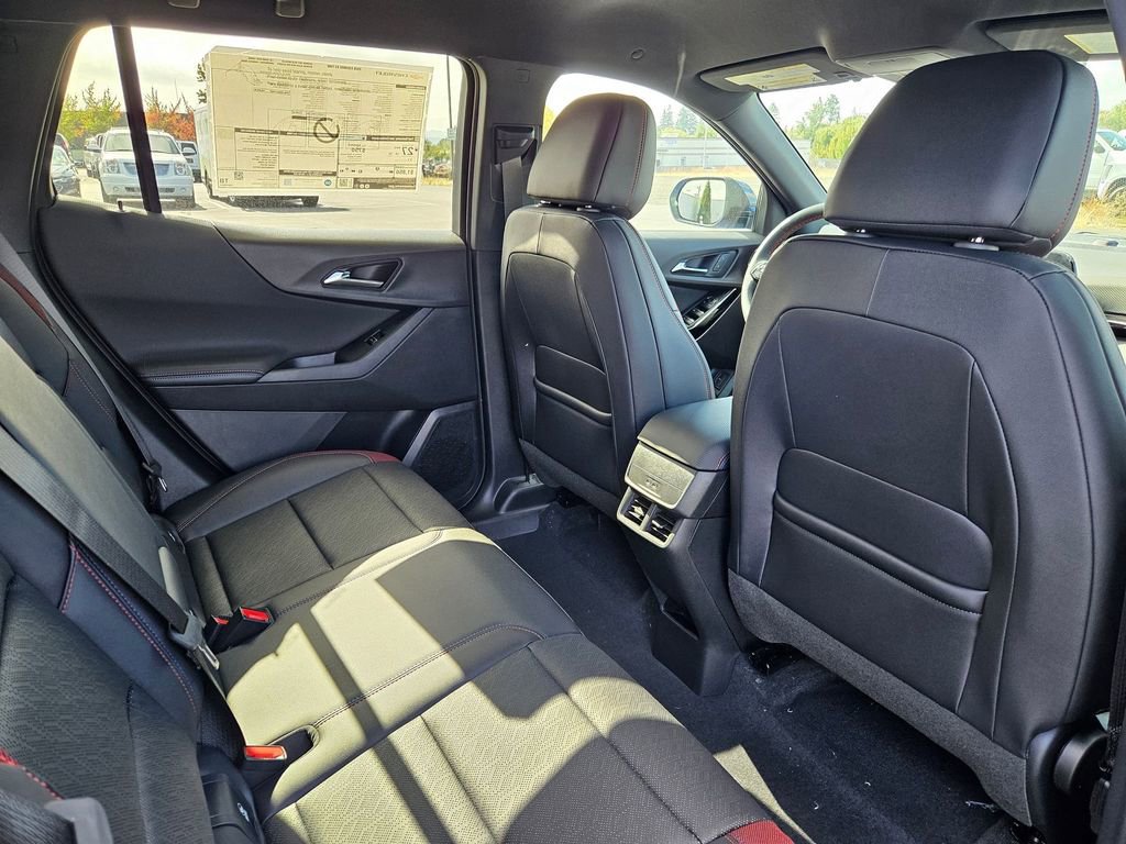 New 2026 Chevrolet Equinox RS FWD image 35