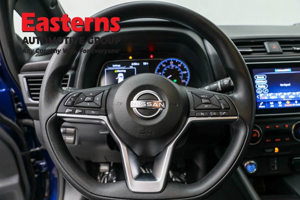 Used 2023 Nissan Leaf S image 10